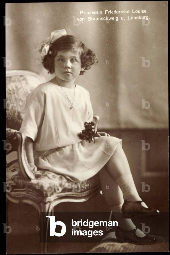 Ak Princess Friederike Luise von Braunschweig Lüneburg (b/w photo)