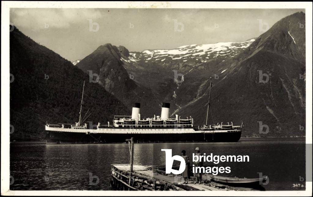 Sognefjord Norway, steamer Monte Sarmiento, HSDG