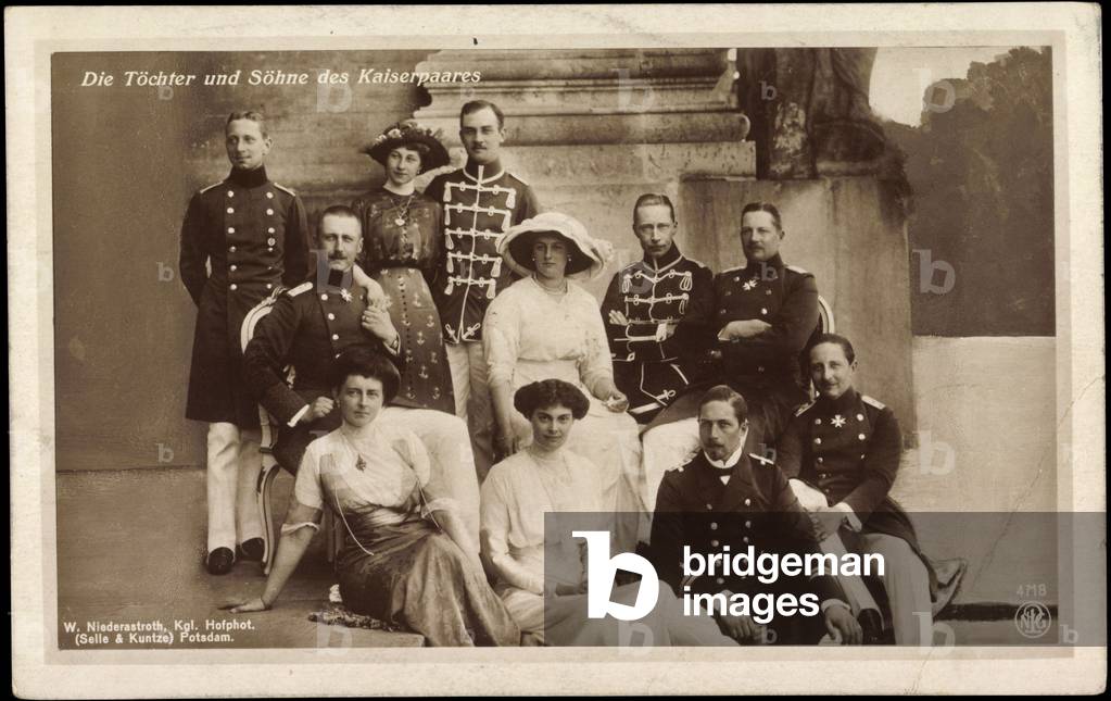 Ak daughters and sons of the imperial couple Wilhelm and Cecilie of Prussia, NPG 4718 (b/w photo)