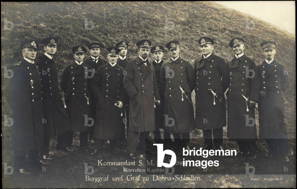 Commander SMS Seagull, Nikolaus Graf z Dohna Schlodien