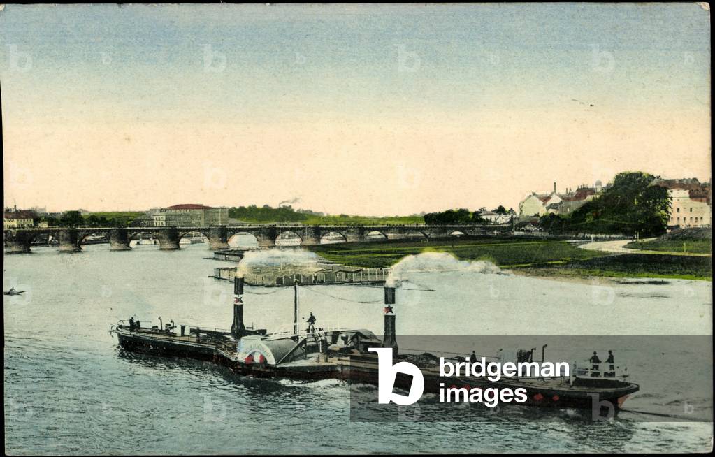 View of a barge in motion on the Elbe