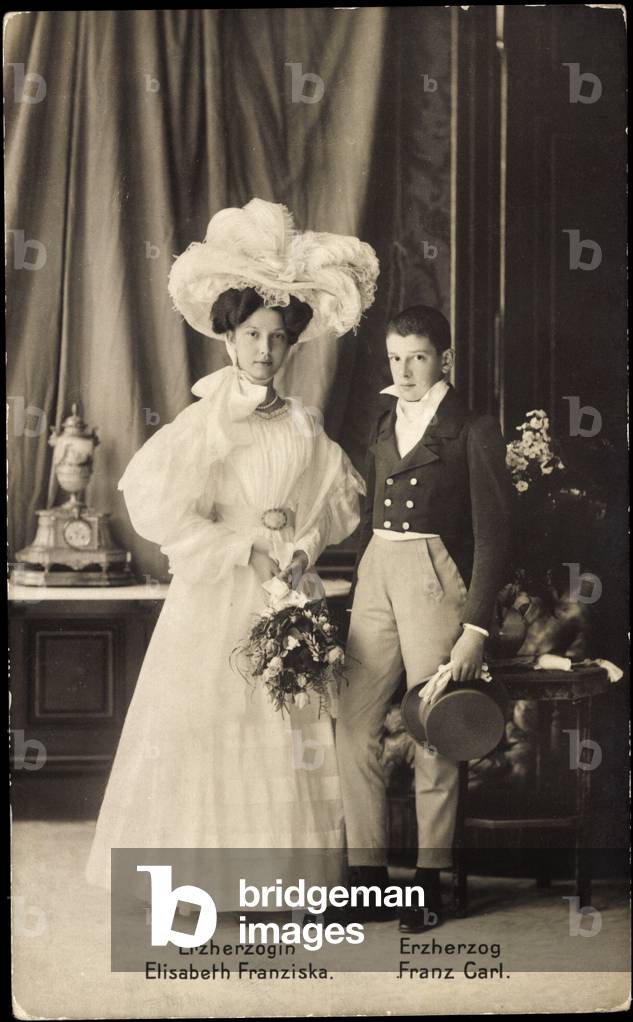 Ak Archduchess Elisabeth Franziska and Archduke Franz Carl (b/w photo)