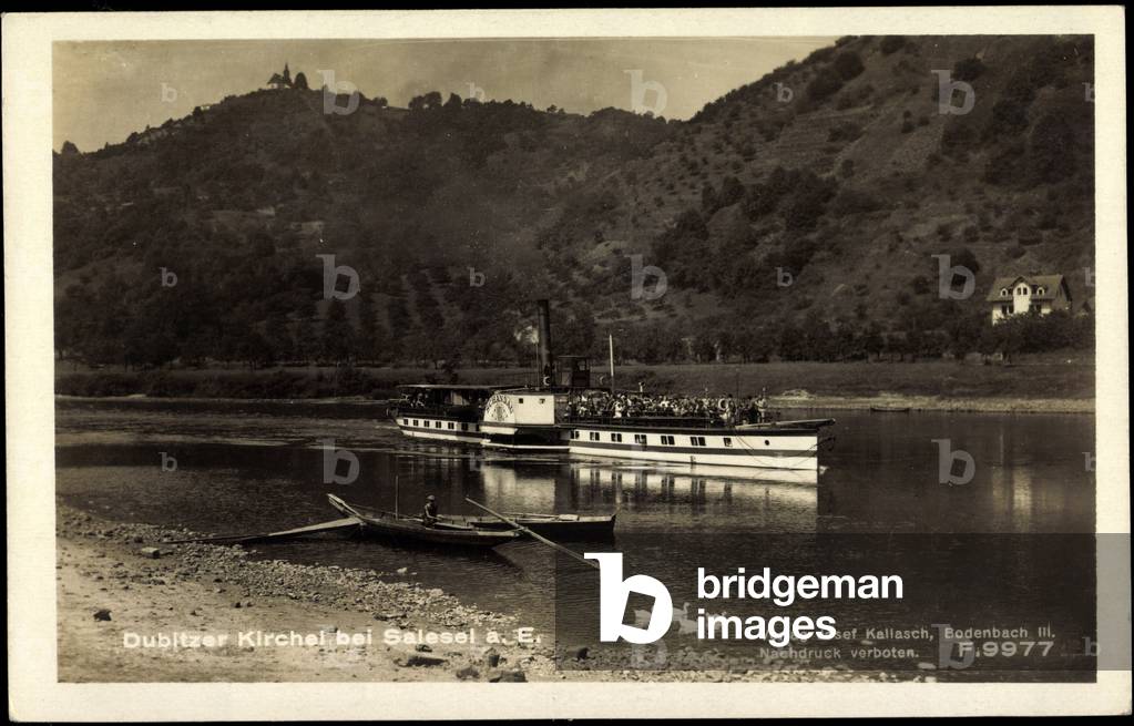 Dubice Region Aussig, Steamer Schandau, Kirchlein