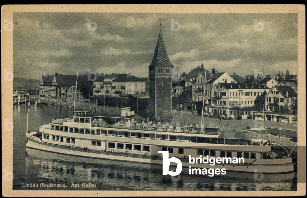 Lindau, View to the harbour, Steamer Allgäu, Lake Constance