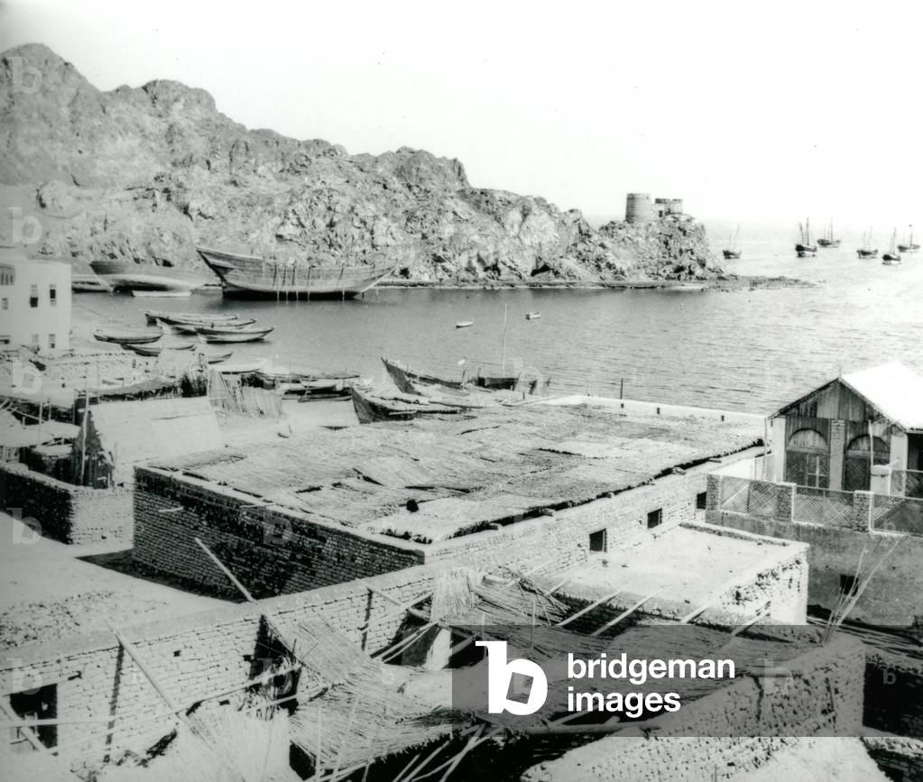 Muttrah, general view, 1925 (b/w photo)