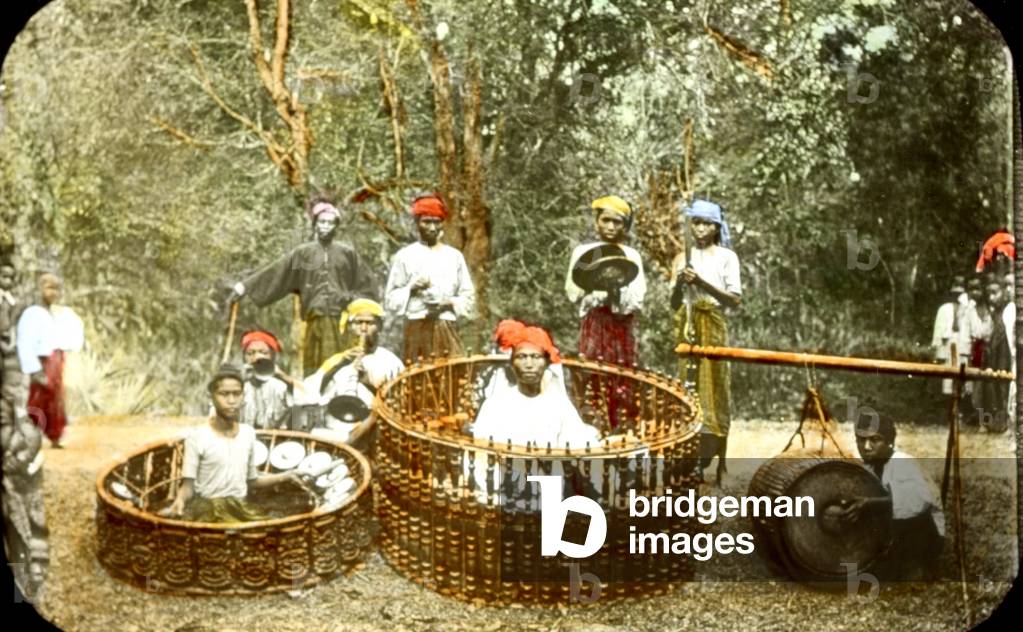 Burmese folk ensemble (hsaing waing), c.1900s (photo)