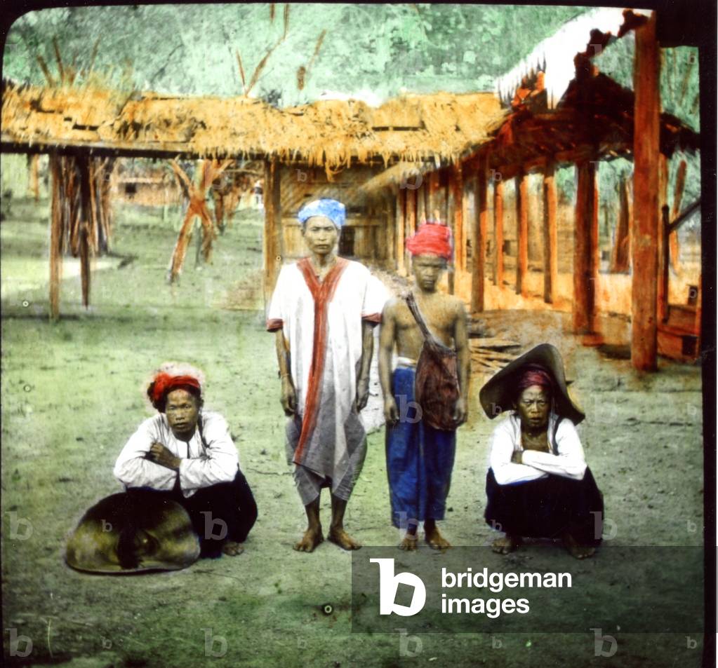 Shan family, c.1880s (photo)