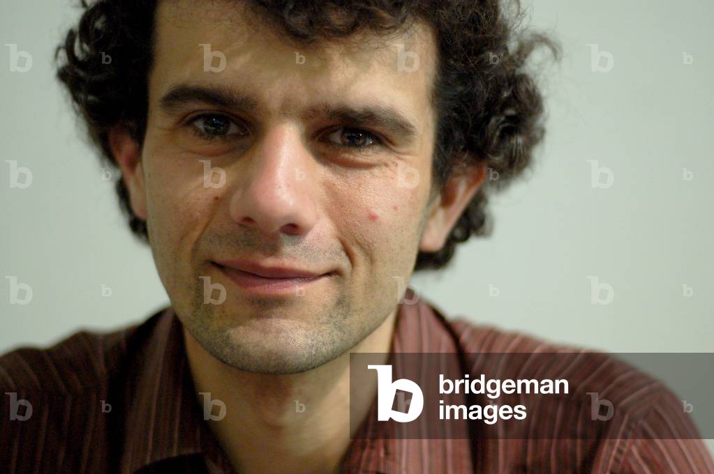 Bild von Fotografie "Porträt von Vincent Doumayrou"