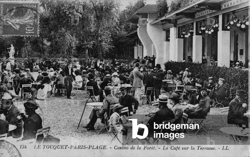 Le Touquet-Paris-Plage (Pas de Calais): Cafe from the terrace of Casino de la Foret. Postcard, 20th century.