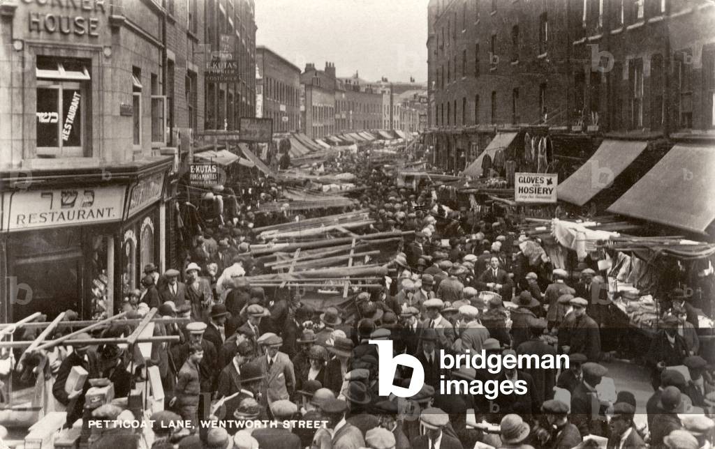 Petticoat Lane Market, Wentworth Street, London, c.1900 (b/w photo)