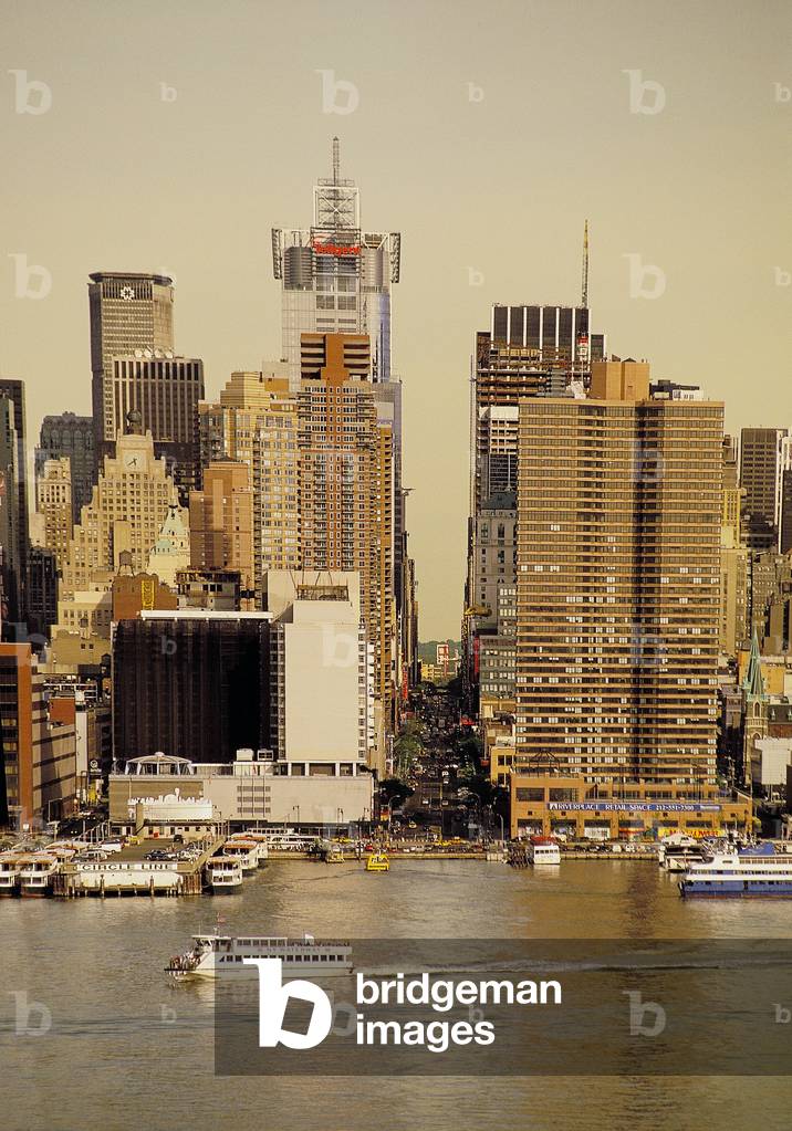 New York: Mid-Town Manhattan, Topographic Views, 2001 (photo)