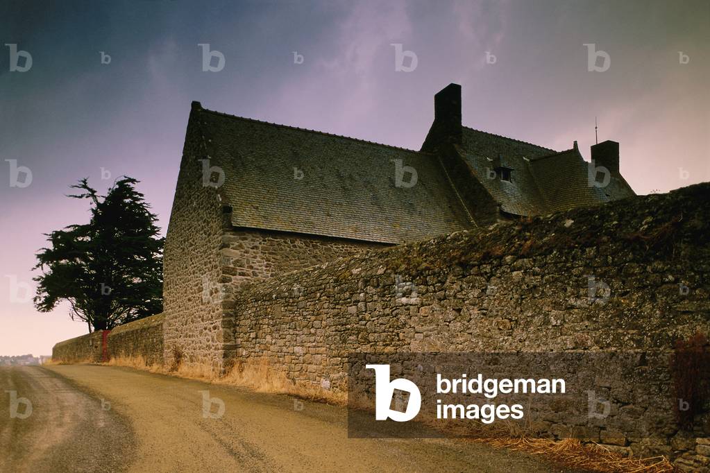 France: Creative Photography, St-Malo, c.1997 (photo)
