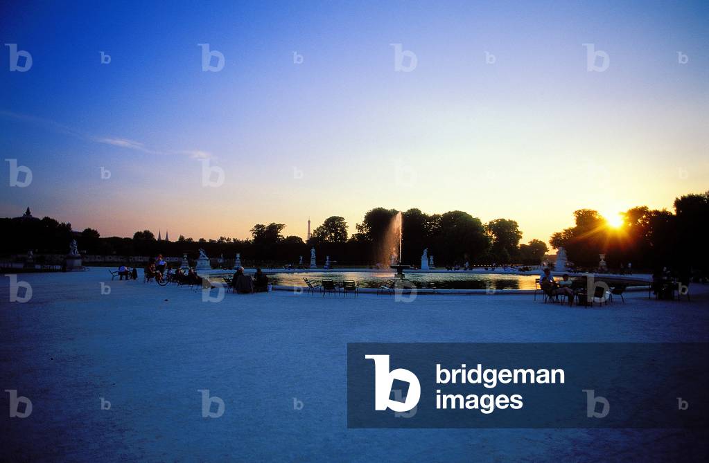 Paris: Topographic Views, c.2001 (photo)