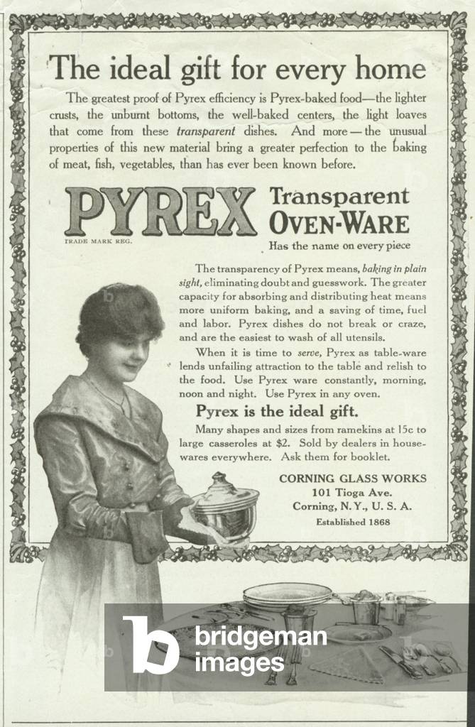 Pyrex glass dishes, USA 1910s (print)