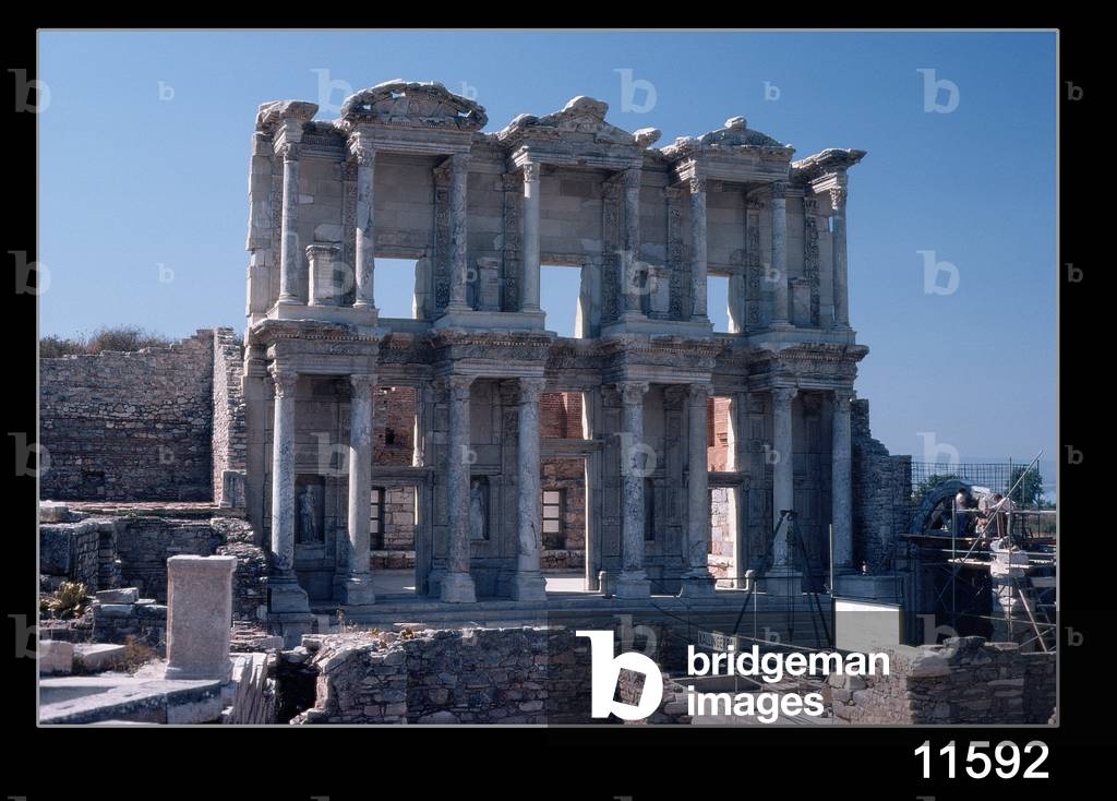 Celsus Library, built in AD 135 (photo)