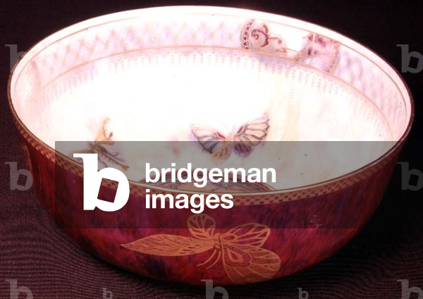 Lustre bowl decorated with butterflies, c.1920 (ceramic)