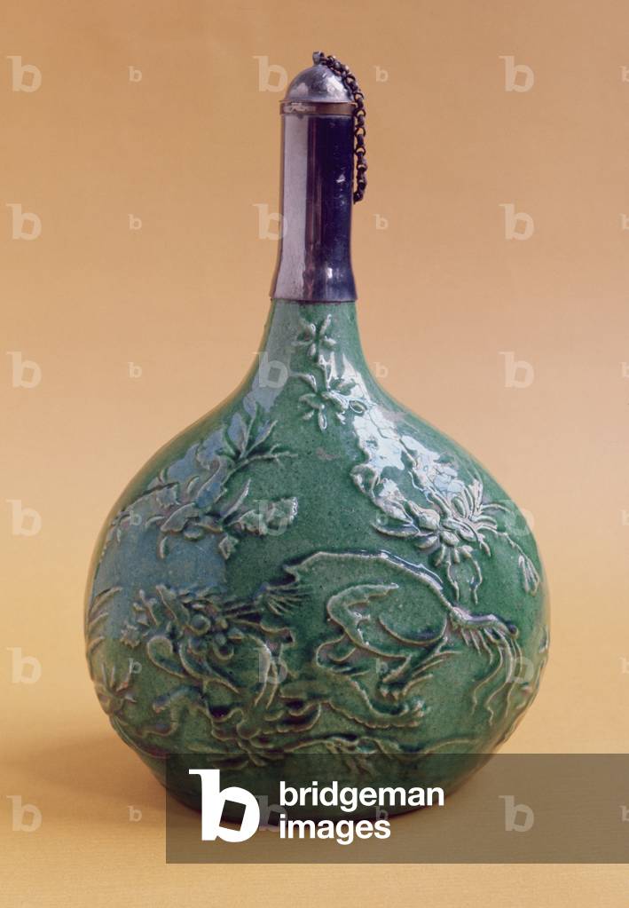 Bild von Kunstgewerbe "Grün glasierte Flasche", 17. Jahrhundert von Iranian School