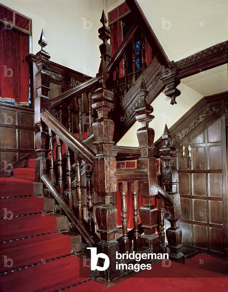 The Well staircase, c.1600 (photo)
