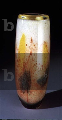 Vase blown and encased with enamel decoration, Tokyo, Toshichi Iwata, c.1954