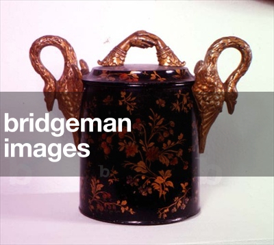 Tobacco jar with bronze handles and floral decoration, Stobwasser workshop, Brunswick, c.1800 (lacquer)