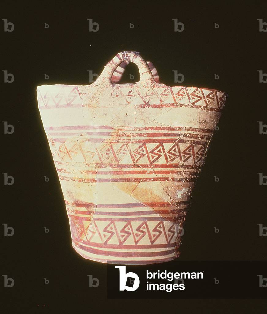 Vessel from Knossos (earthenware)