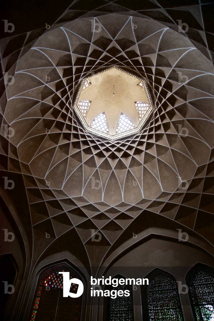 Dowlat Abad Garden, Yazd, Iran (photo)