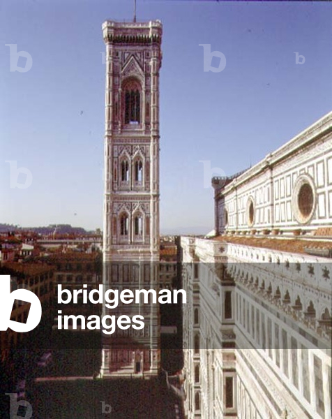 Exterior view from the side of the Baptistry (photo)