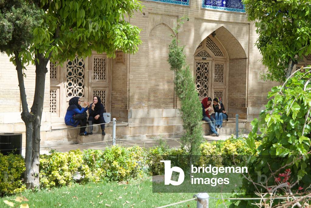 Tomb of the Poet Hafez, Shiraz, Iran (photo)
