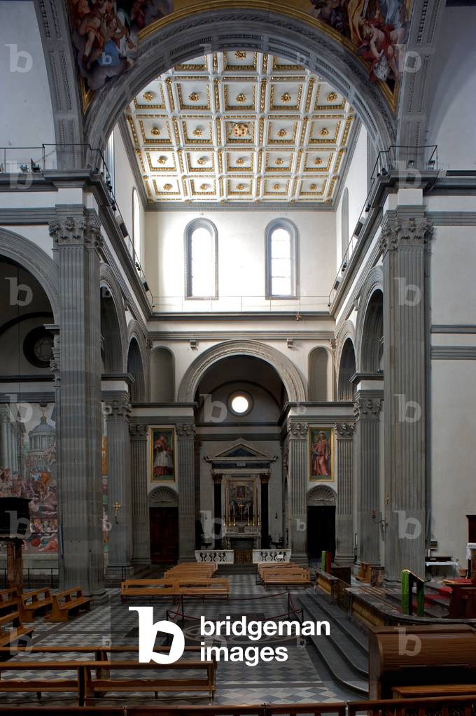 Interior of the Basilica of San Lorenzo, Florence, Italy (photo) 