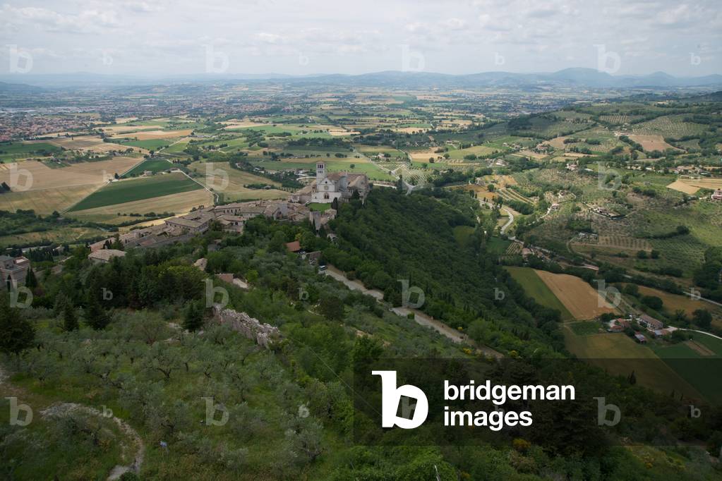 Aerial view of the Basilica of San Francesco, Assisi, Italy (photo)