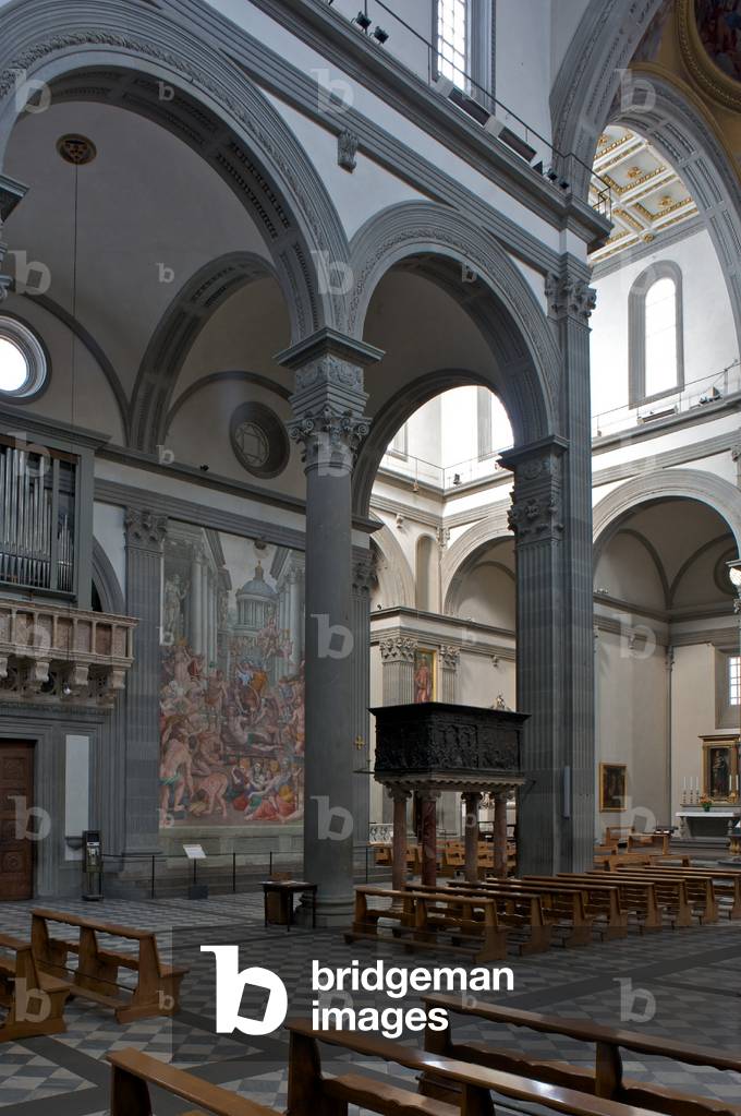 Interior of the Basilica of San Lorenzo, Florence, Italy (photo) 
