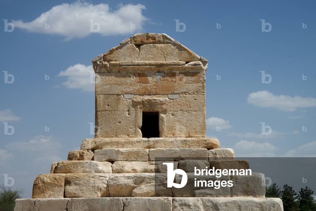Pasargade, Mausoleum of Ciro the Great, Iran (photo)