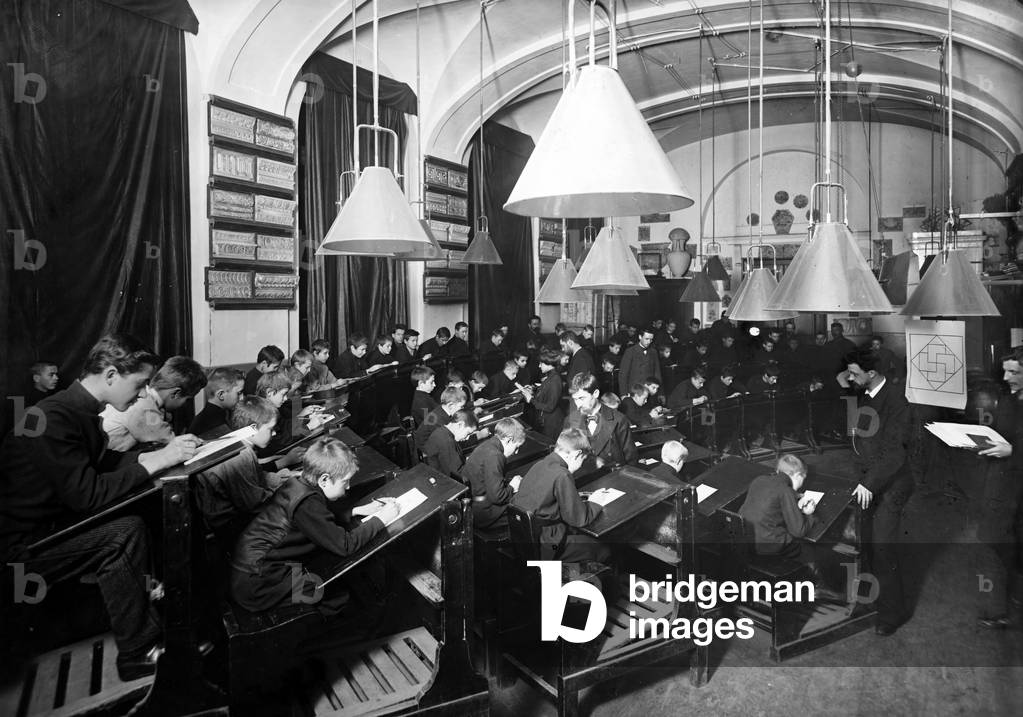 A drawing class at the Imperial Academy of Art, being taught by Leonty Benois (b/w photo)