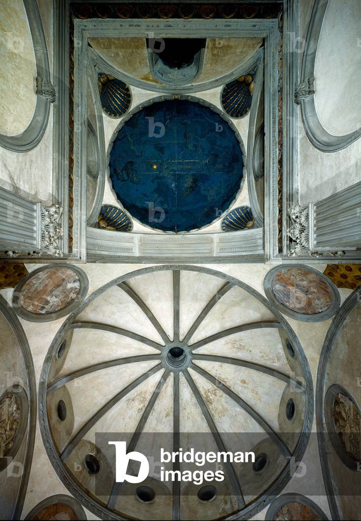 Interior of the dome, Basilica di San Lorenzo, Florence (photo)