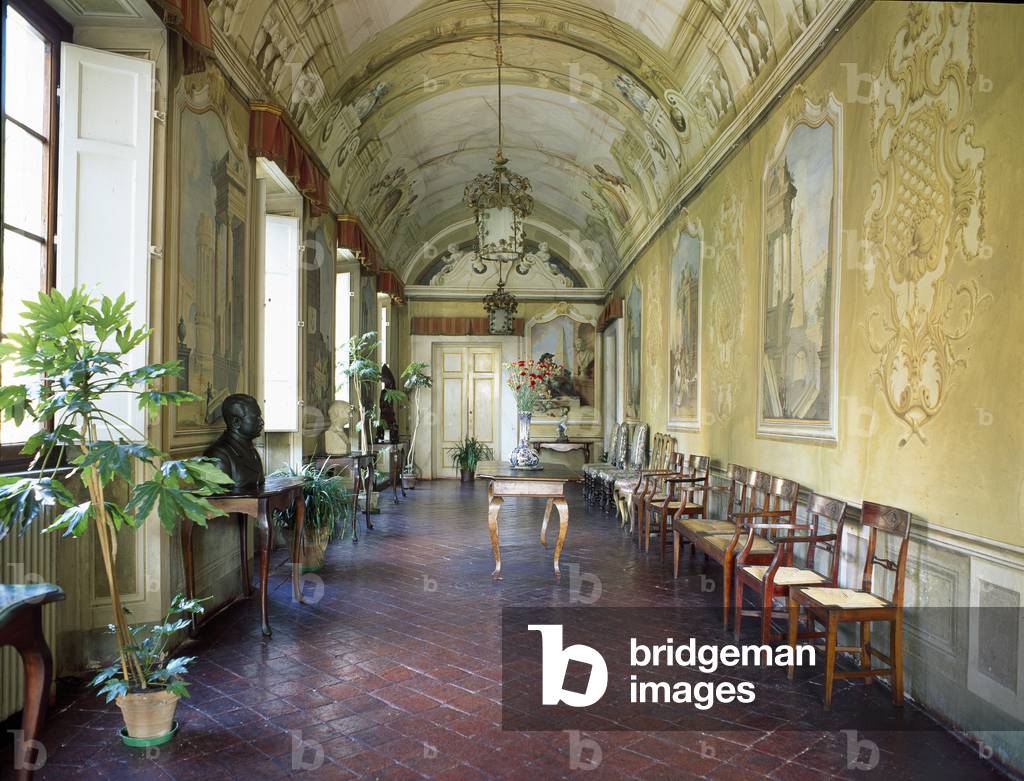 First floor gallery (photo)
