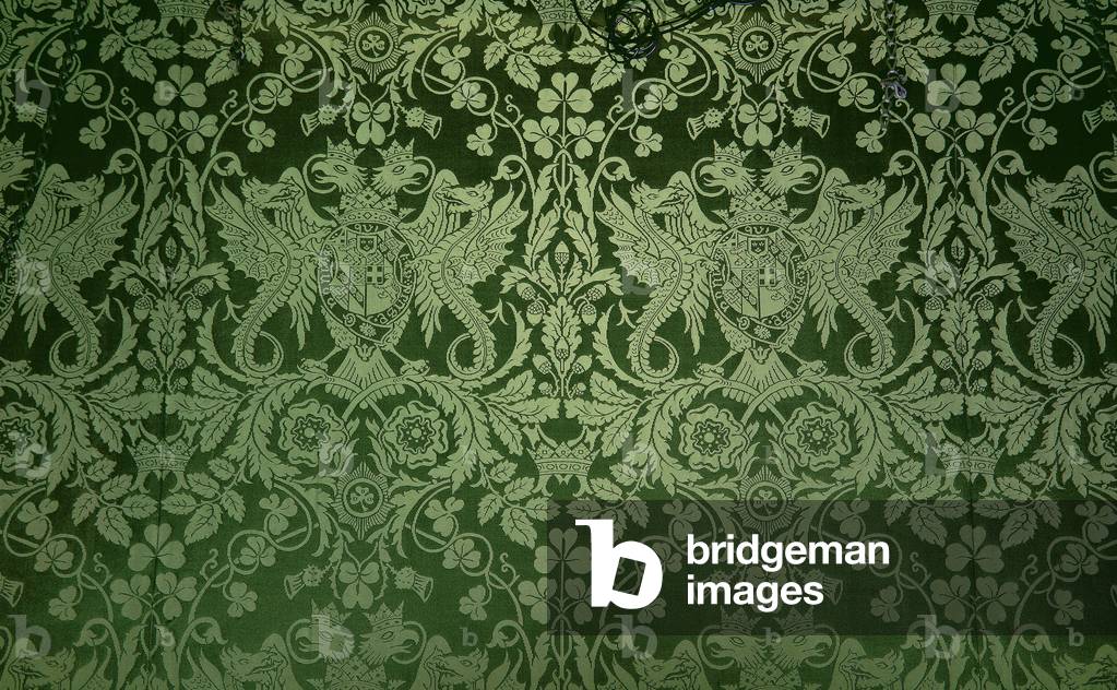 The silk damask wallcovering in the Green Writing Room at Blenheim Palace (photo)