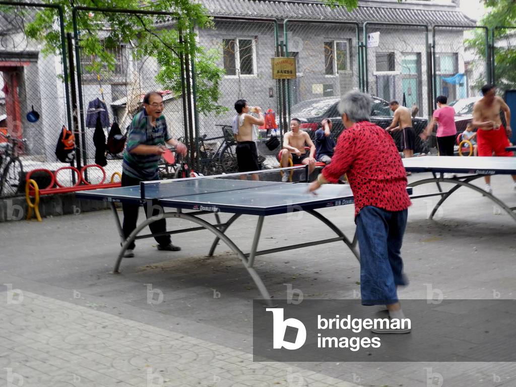 CHINA 2012 - Pekin-Pong Players in a Garden