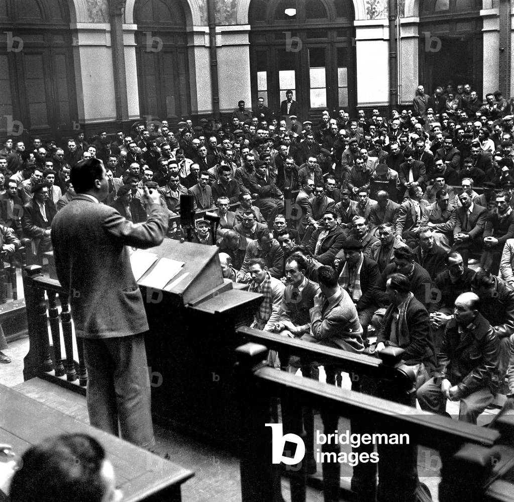 Grevistes on the labour exchange