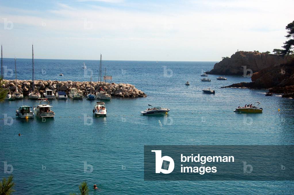 13189N MARSEILLE Les callenques July 2008