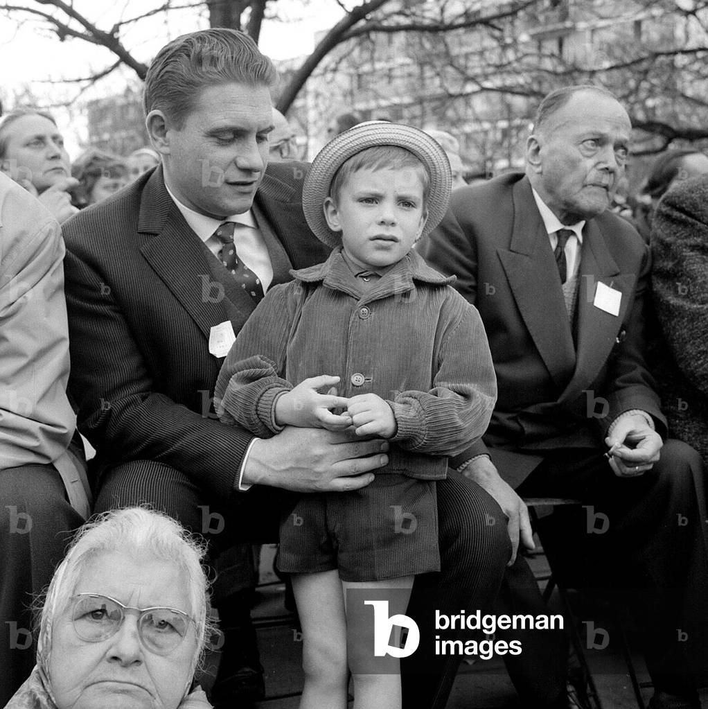 Robert Gerber and his son a Malakoff May 5, 1963 PCF Communist
