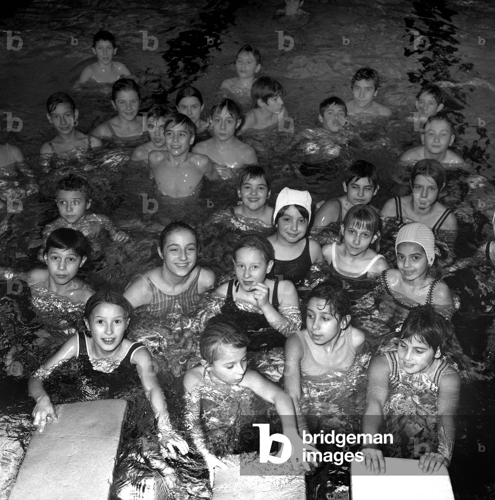 Montreuil municipal swimming pool