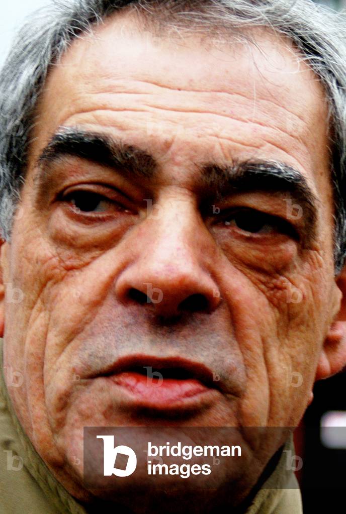 11234N Demand for the? La School? that Paris 8 dec 2002 Henri Emmanueli Socialist Party PS