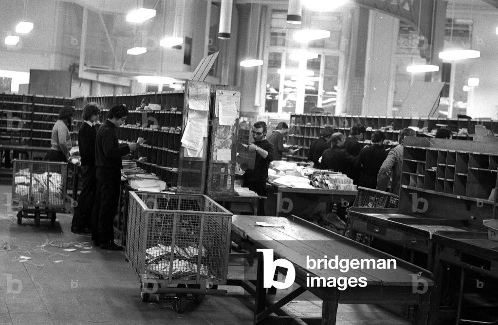 Centre de tri postal a Paris