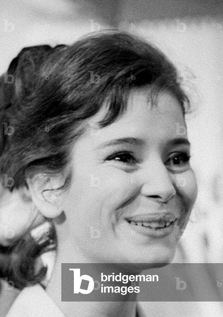 Marie José Nat