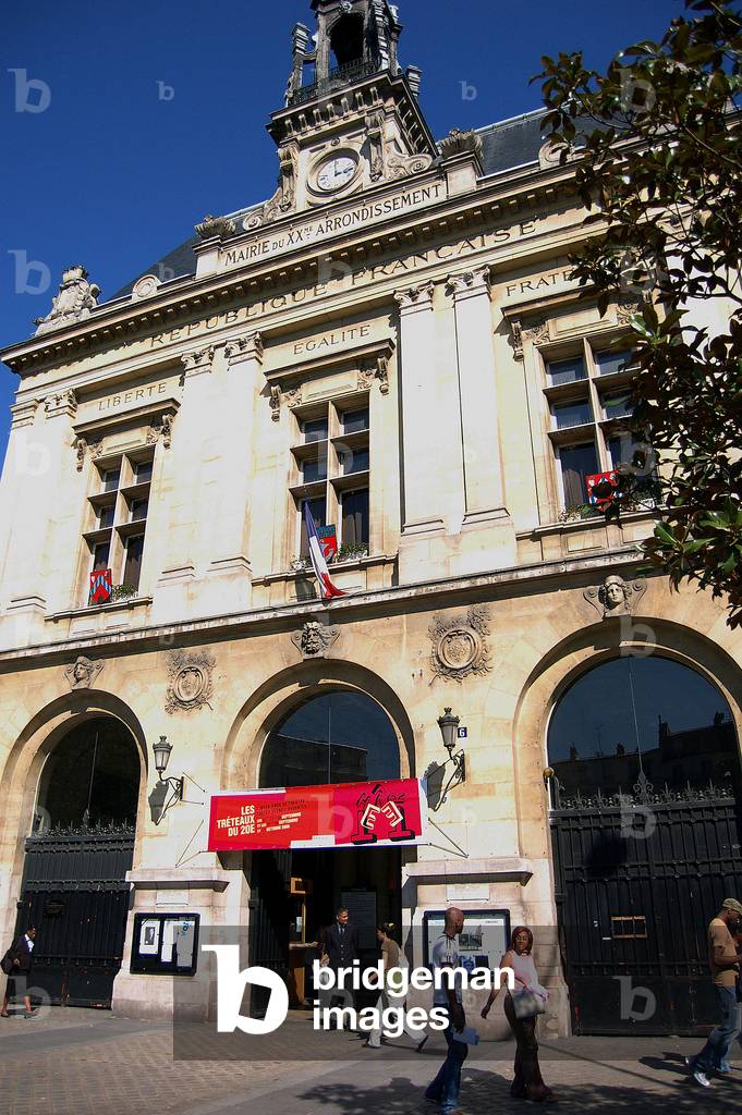 3576N- Mairis du XX-e Paris