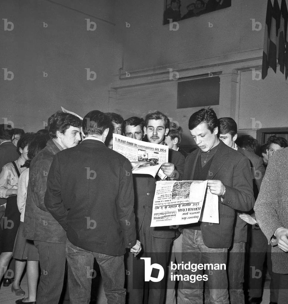 Ceasefire Ball? a in Algeria at the Salle des fetes ARCUEIL -20 March 1962 War-