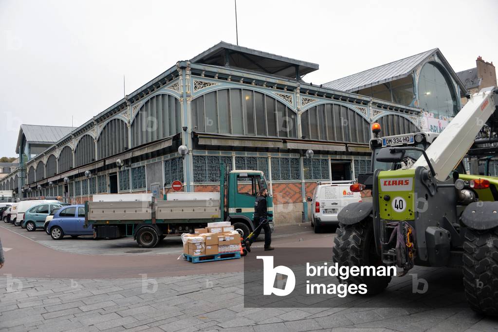20968N DIJON 26 September 2017 DIJON The march built by Eiffel?