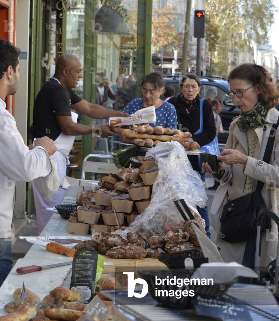 20819N Fg St Antoine marchand de pain boulanger paris 11e 2007 ?