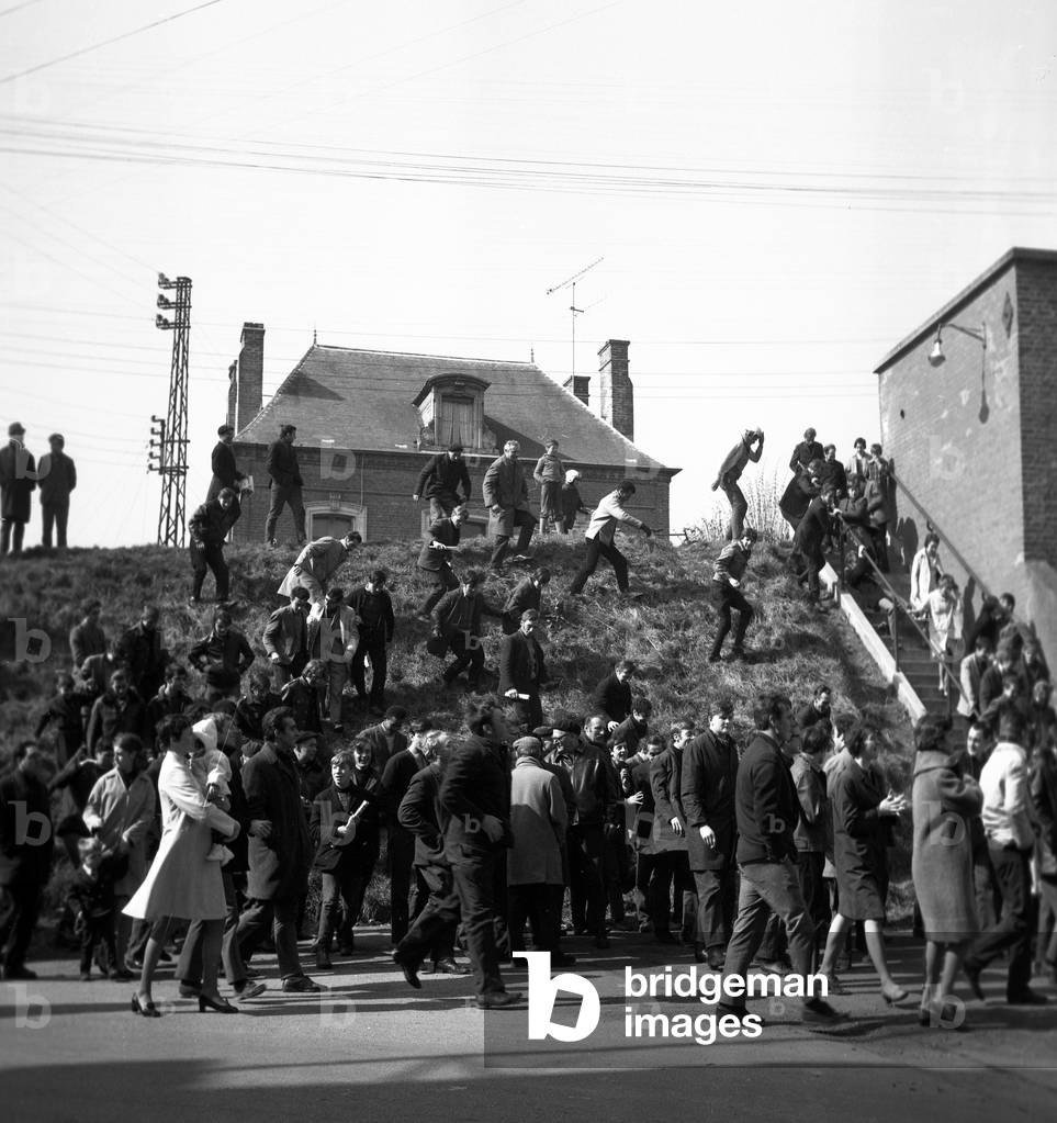 Strike at Saint-Freres factory (textile factory) in Flixecourt, France, april 4, 196 (b/w photo)
