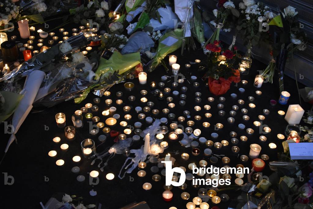 Photo of the site of the cafe ''La Belle Equipe'' after the terrorist attack, Paris, 11th arrondissement, 2015 (photo)